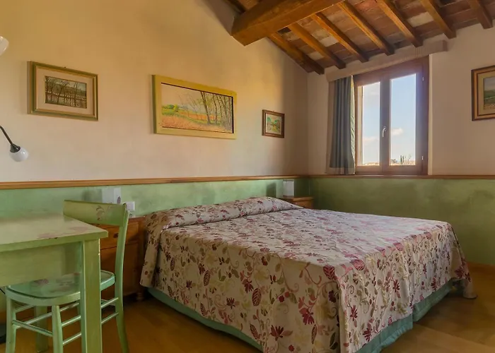 Casacenti Bed & Breakfast