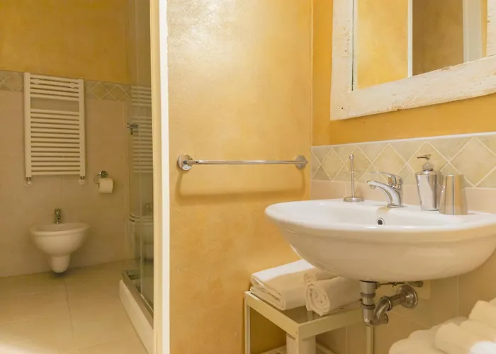 Casacenti Bed & Breakfast *